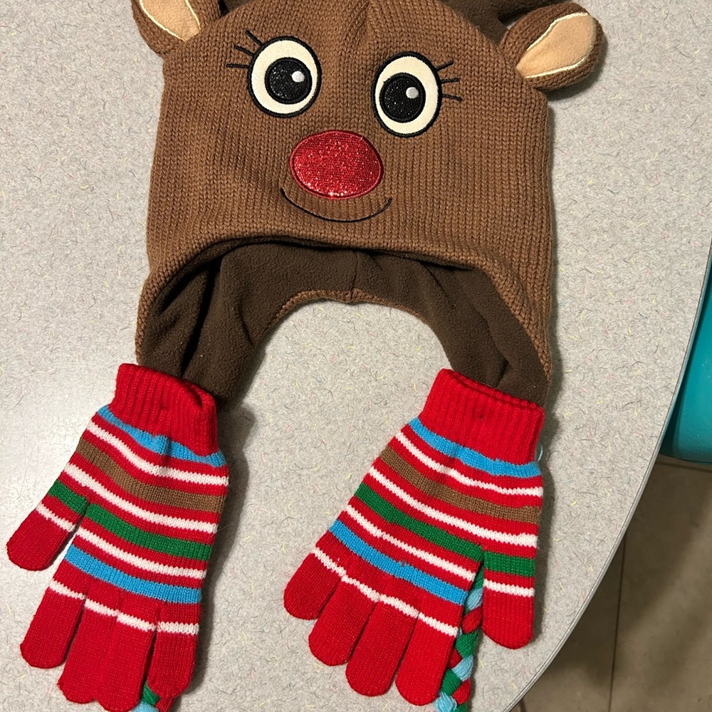 Pre Teen/Teen Amscan Reindeer Hat With Red Striped Gloves- One Size